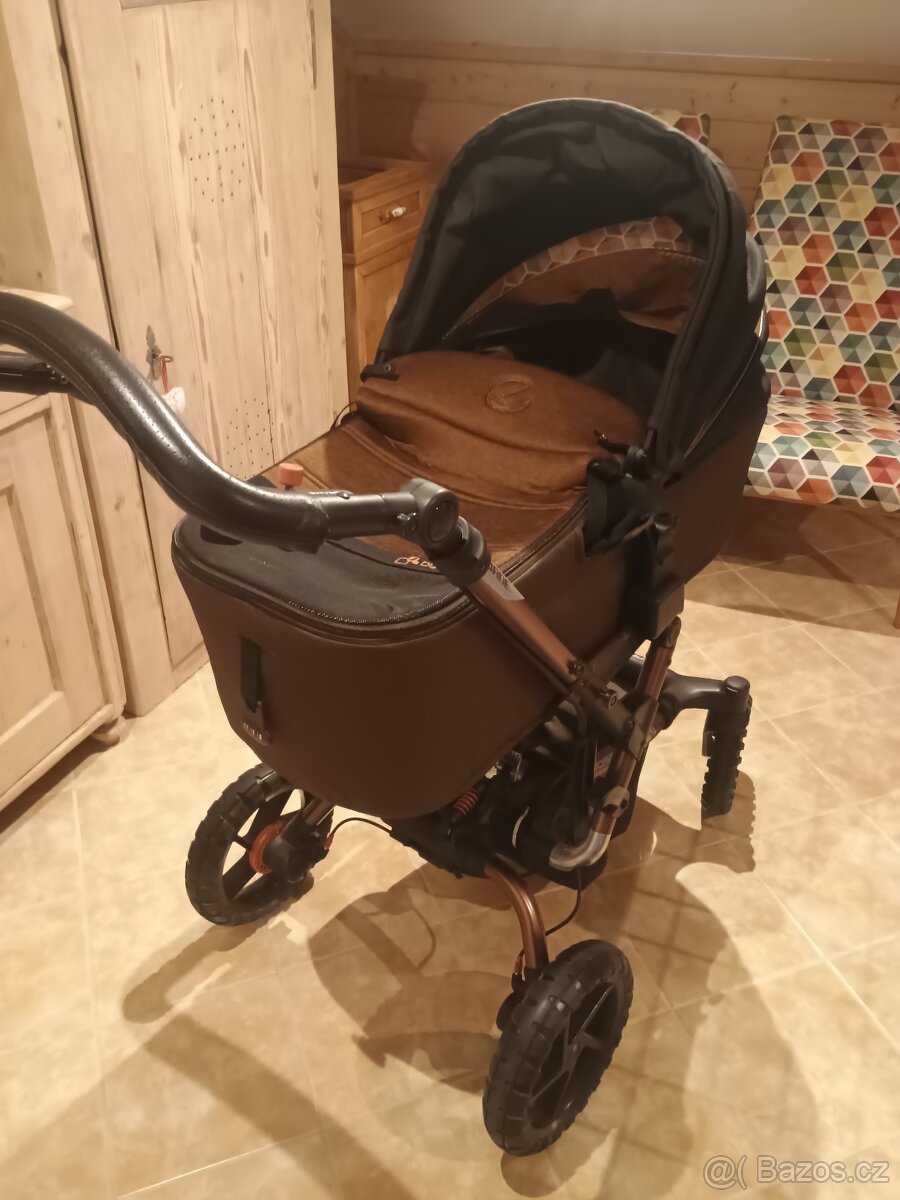 Prodám kvalitní dětský kočárek dvojkombinace Jané crosswalk - 3