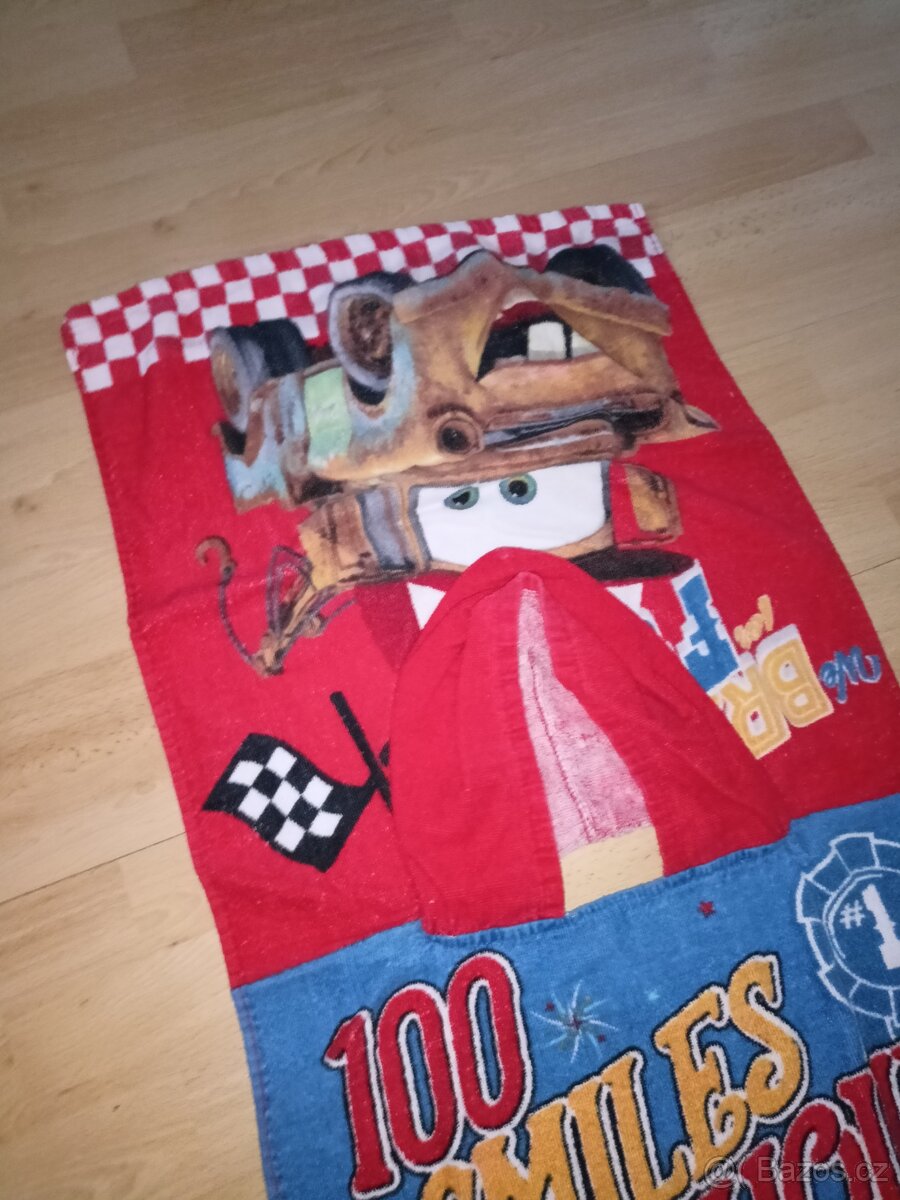 2x DĚTSKÉ PONČO CARS - MCQUEEN - 3