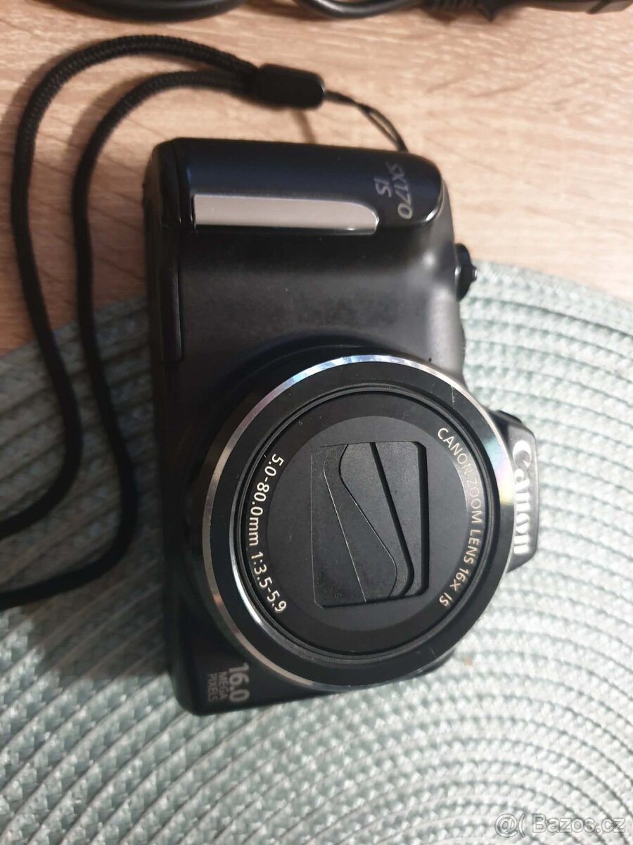 Canon Powershot camera - 3