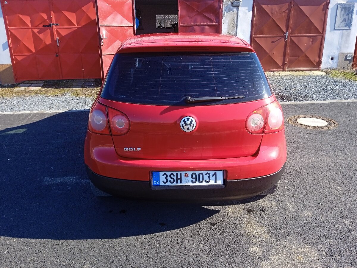 VW golf 5 1.4i - 3