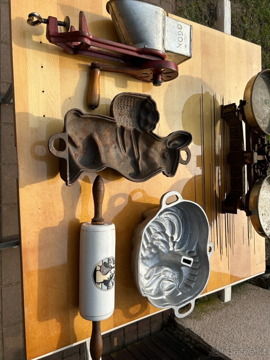 Staré kuchyňské náčiní - 3