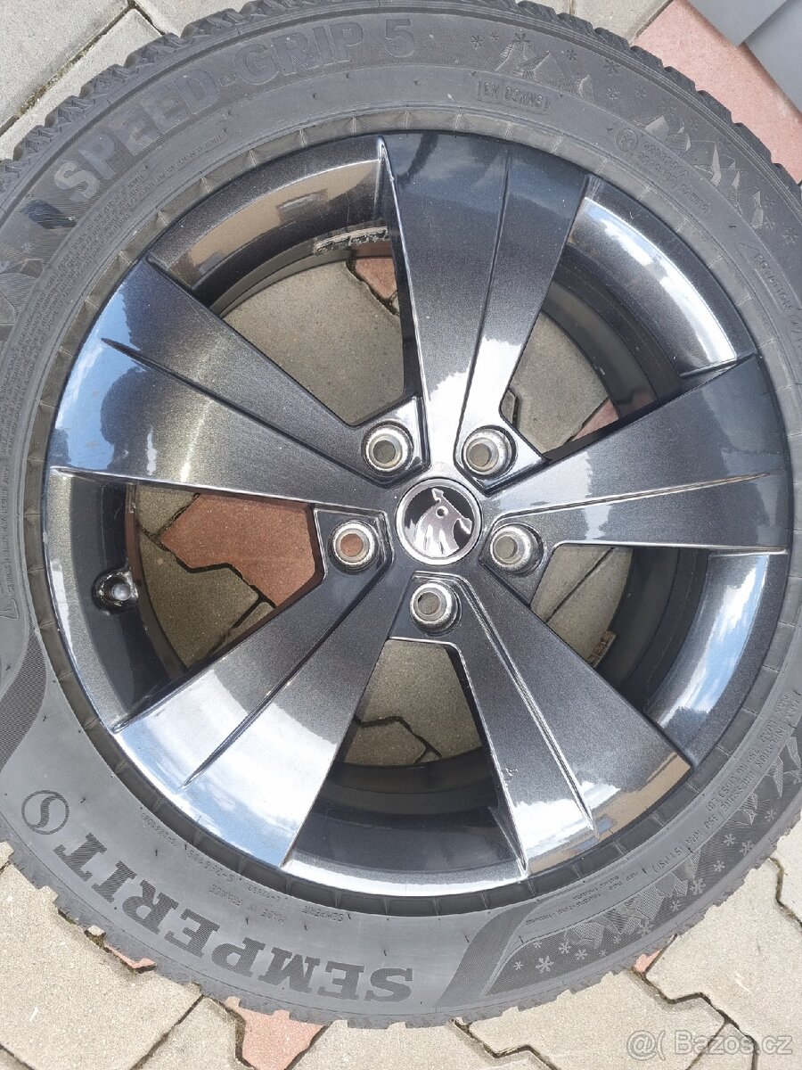 Prodám kompletní sadu zimních kol. - 3