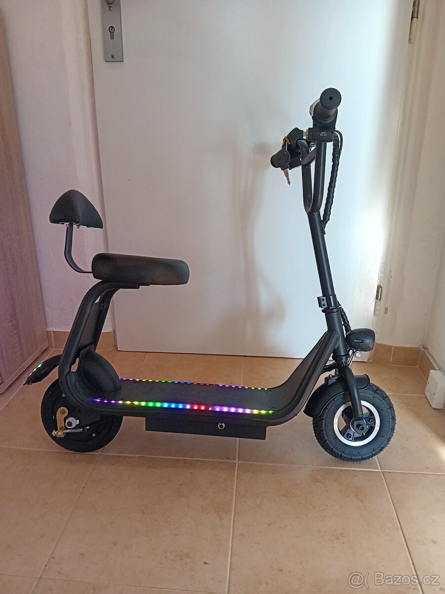 Dětská elektrická koloběžka - 3