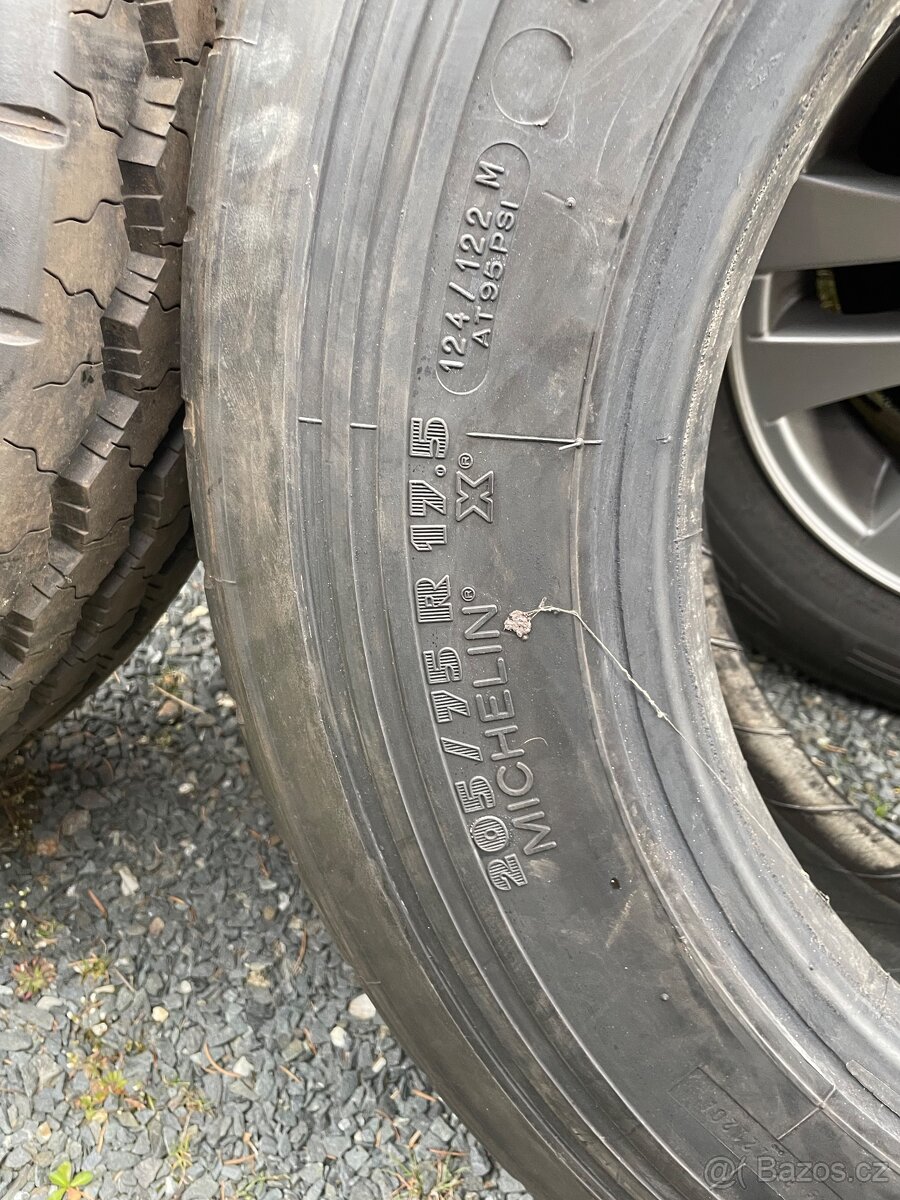 205/75 R17.5 - 3