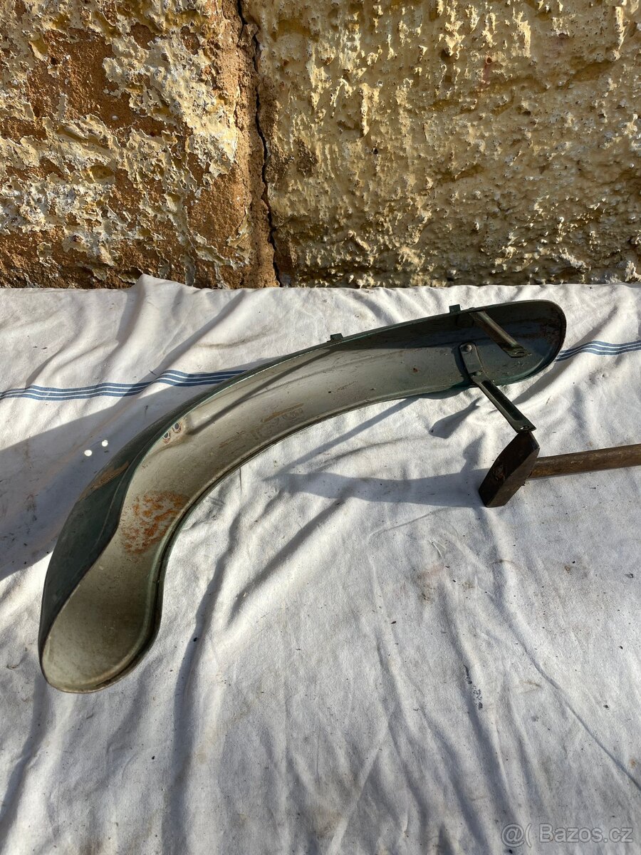 Přední blatník Jawetta původní stav zelená barva pěkný - 3