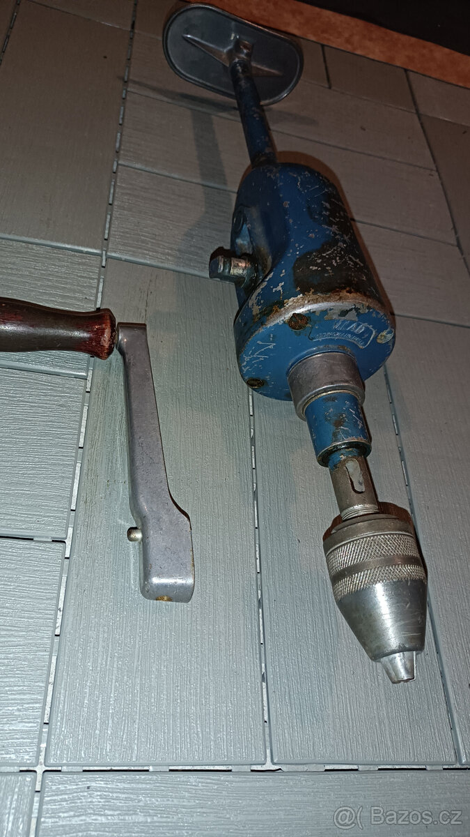 ruční vrtačka - 3