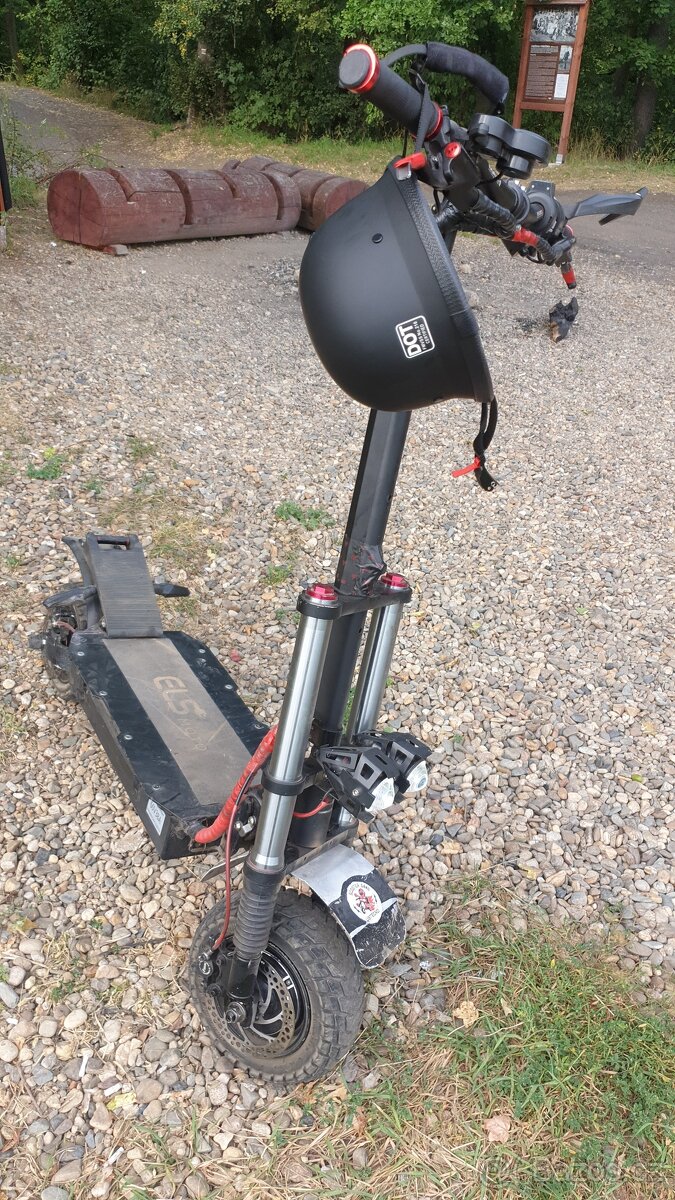 6000 w Elektrokoloběžka 110km/h a celoodpružené kolo - 3