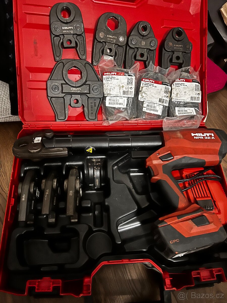 Hilti aku lisovací kleště +12xHilti čelisti V a TH - 3