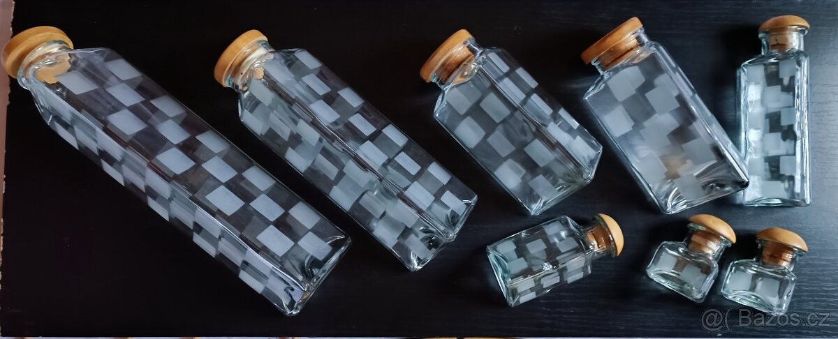 Skleněné kuchyňské dózy - 3