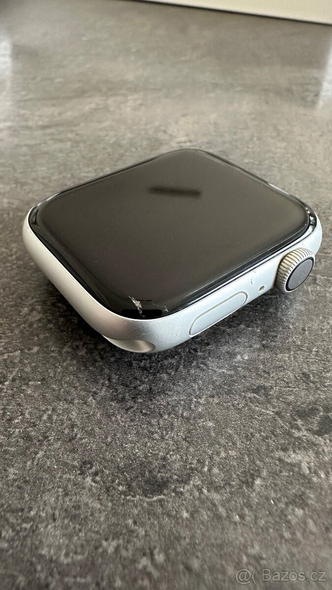 Apple Watch Series 4 44mm Silver – Kompletní balení - 3