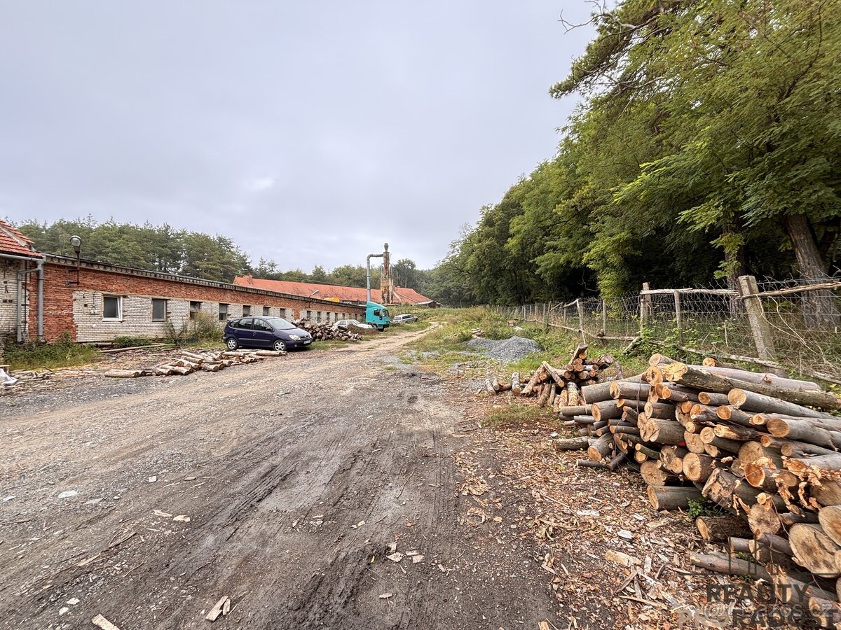 Prodej výrobního, skladovacího prostoru 1145 m² , obec Neso - 3