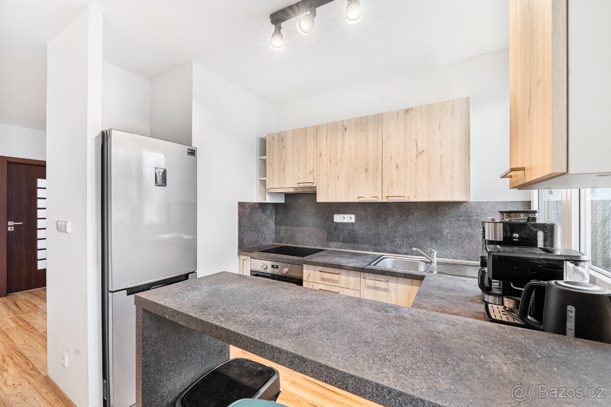 Prodej bytu 3+kk, 61 m2 - Markovická, Hradec Králové - 3