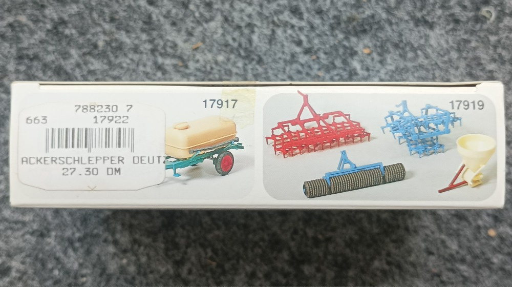 Preiser model HO traktor Deutz 1:87 stavebnice 17922 - 3