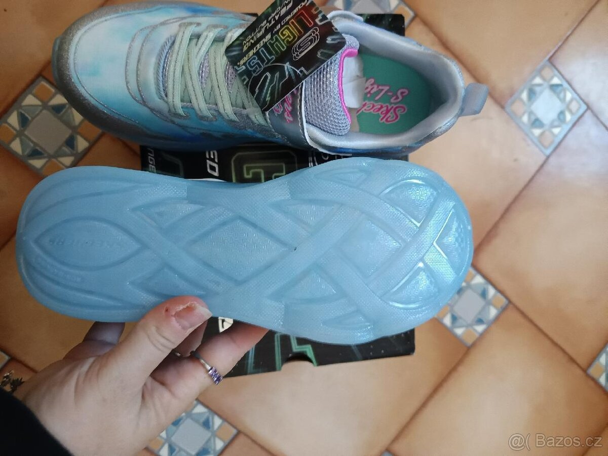 Svítící boty Skechers - 33, 35,36 - 3