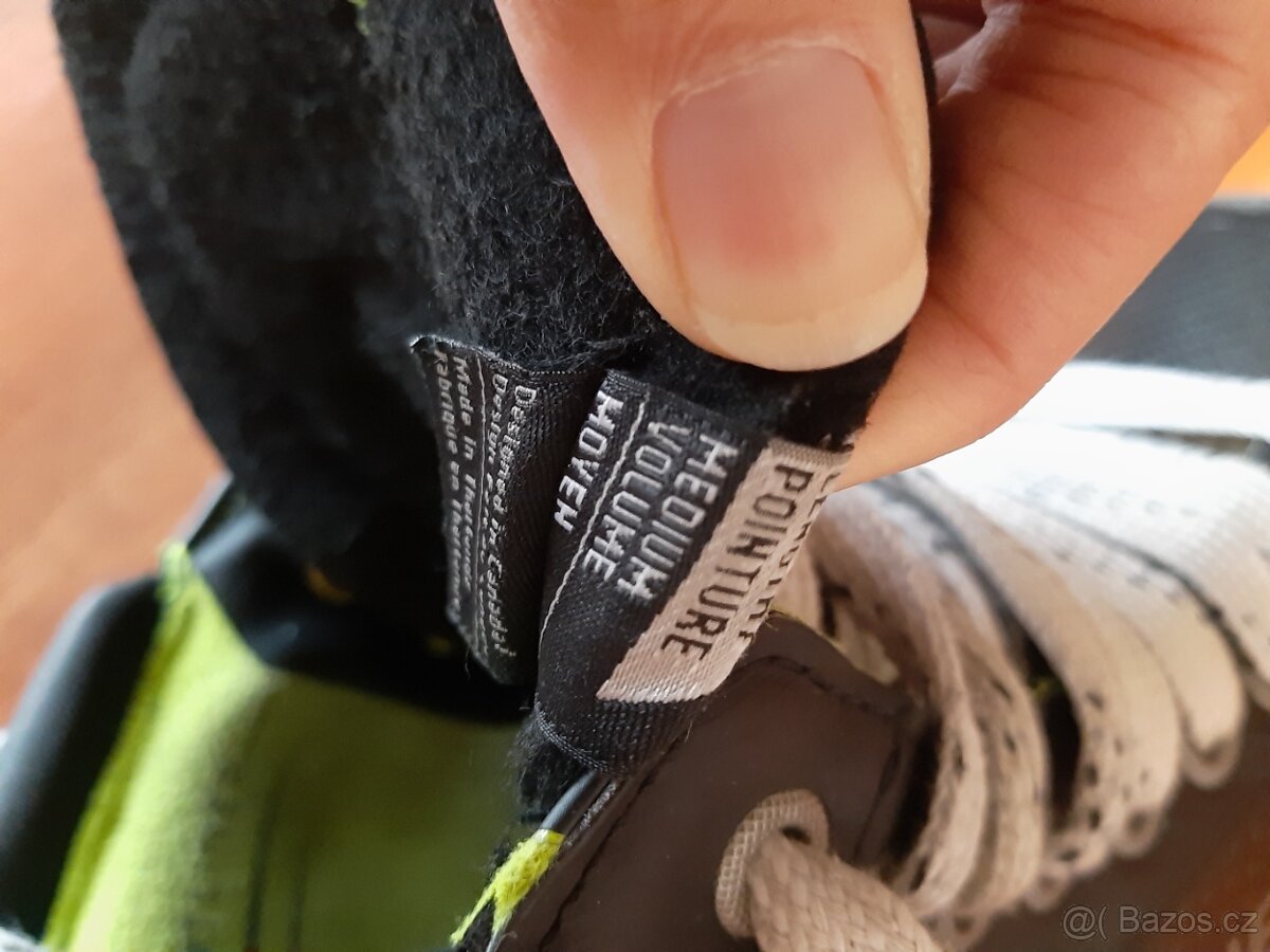 Prodám brankářské brusle Bauer Elite vel.7,5 - 3