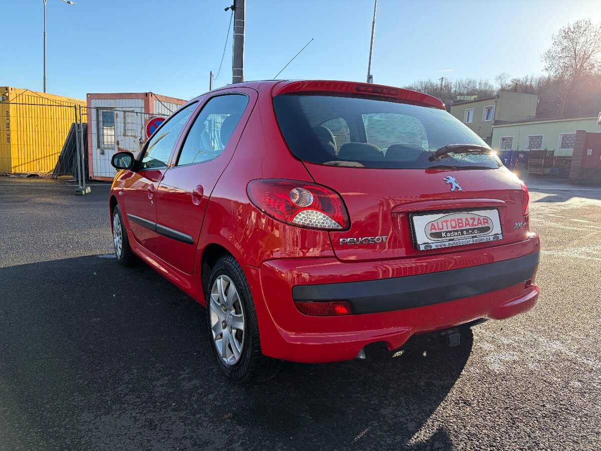 Peugeot 206, 1,1 44kW, SERVISKA - 3