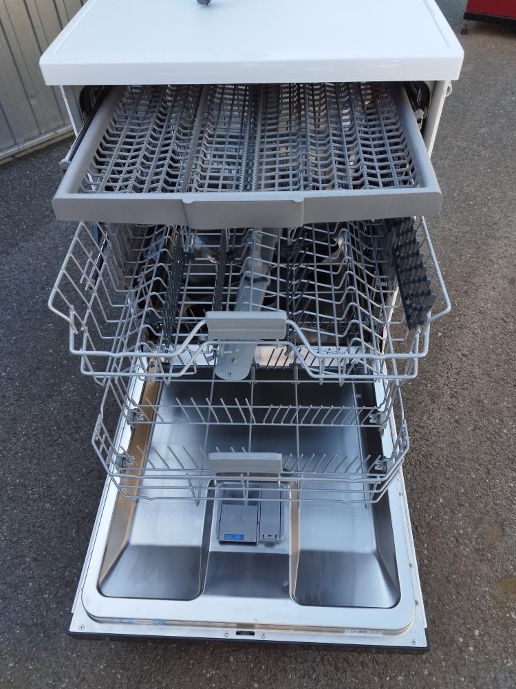 Myčka BEKO BDFN 26526WQ - záruka - 3