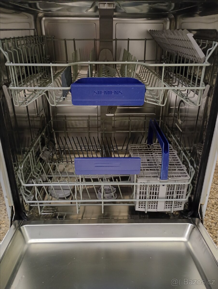 Myčka nádobí Siemens - 3