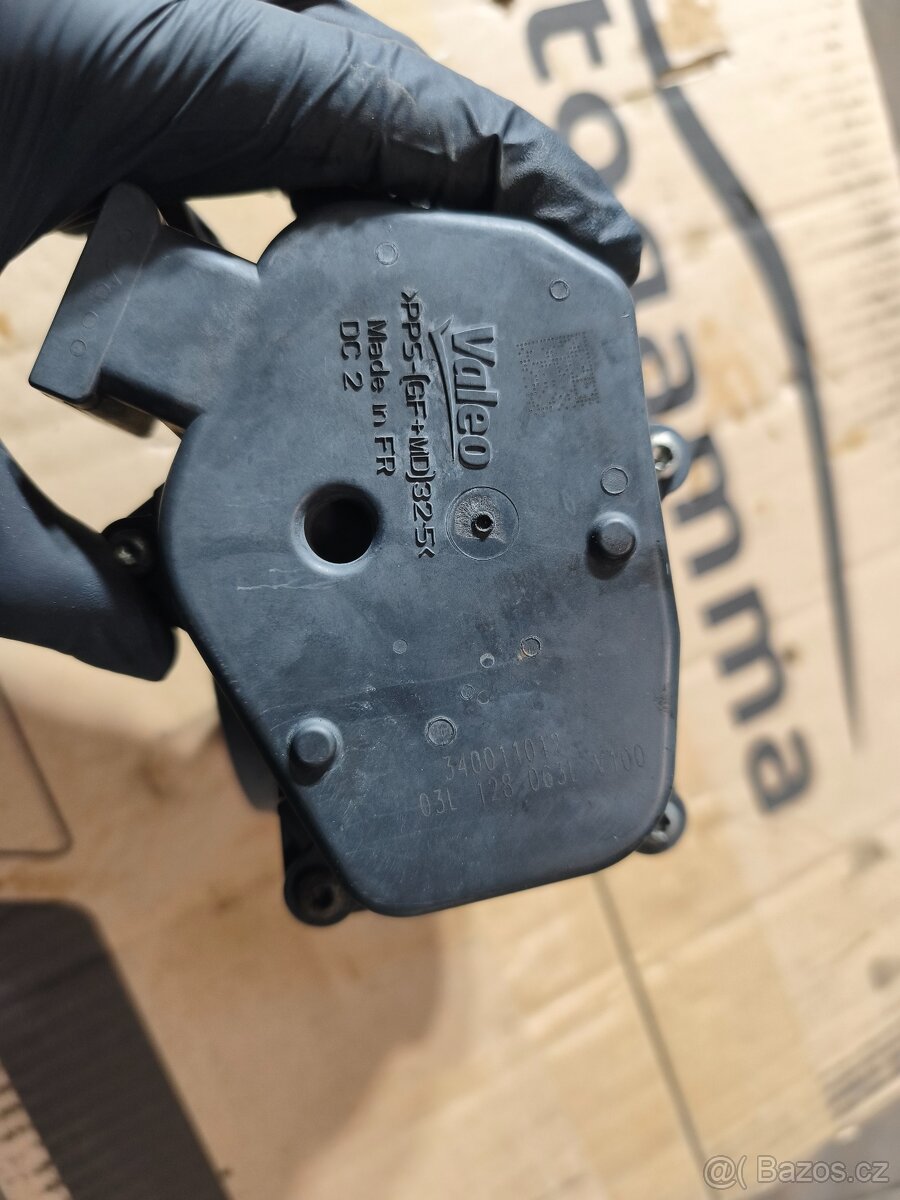 Škrtící klapka Škoda,VW - 3