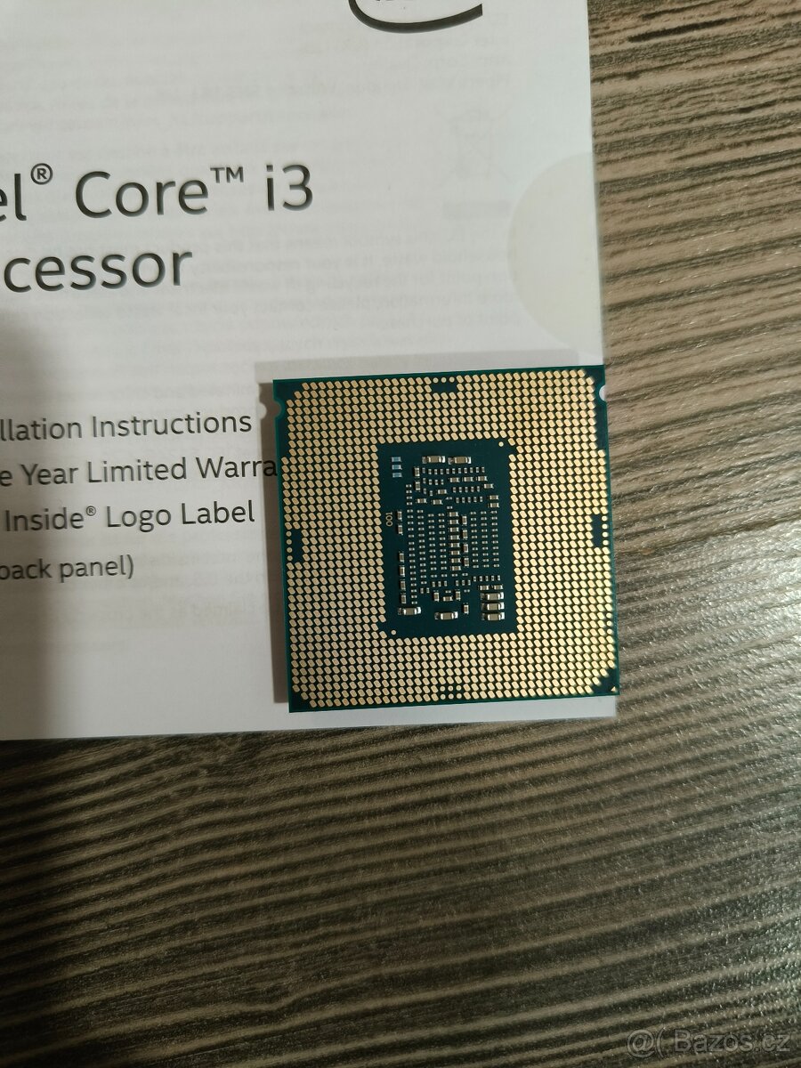 Intel Core i3-8100, chladič, pasta - 3