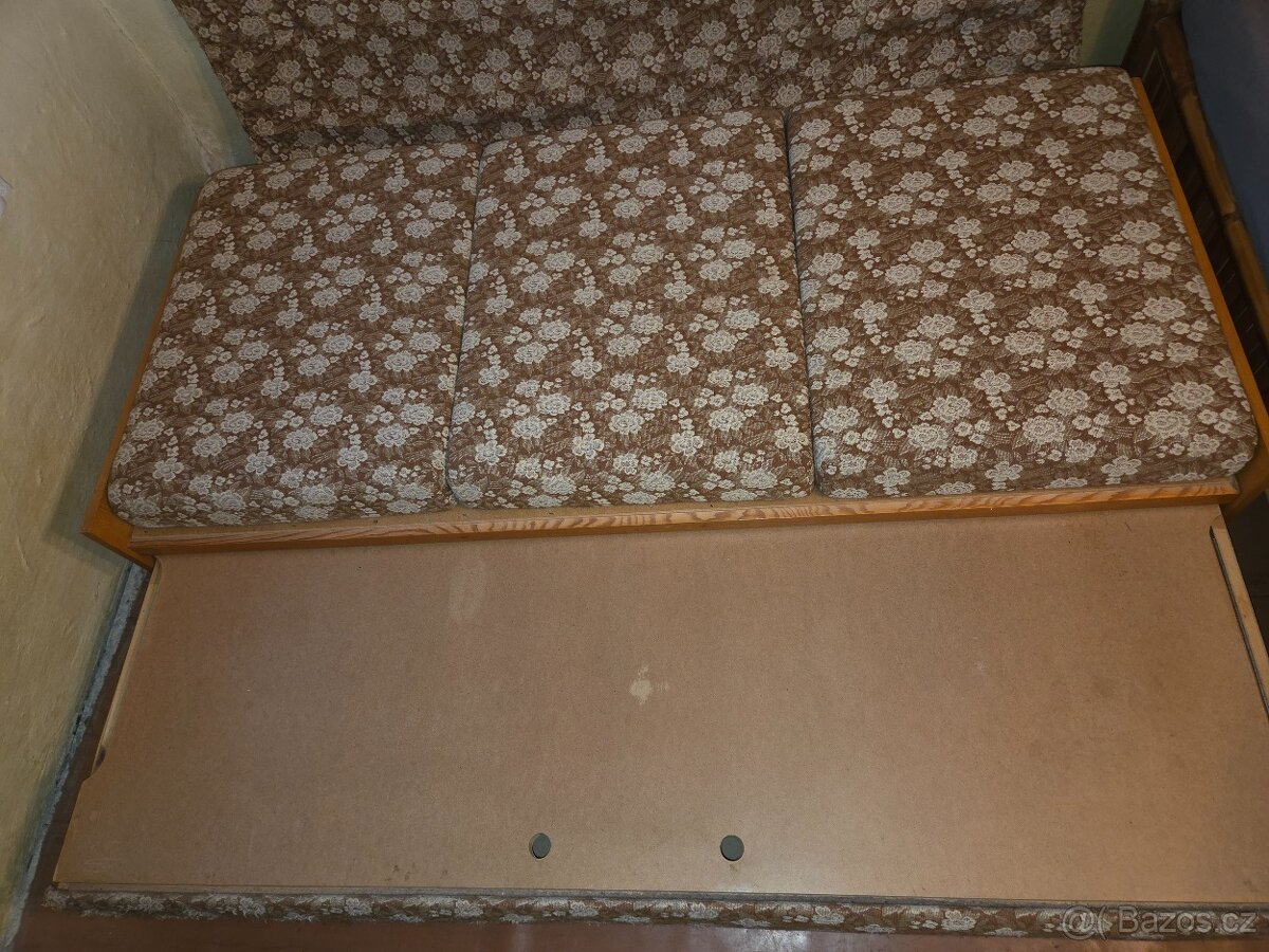 Postel s úložným prostoren - 3