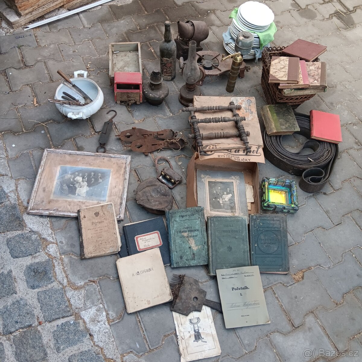 Věci že stodoly - 3