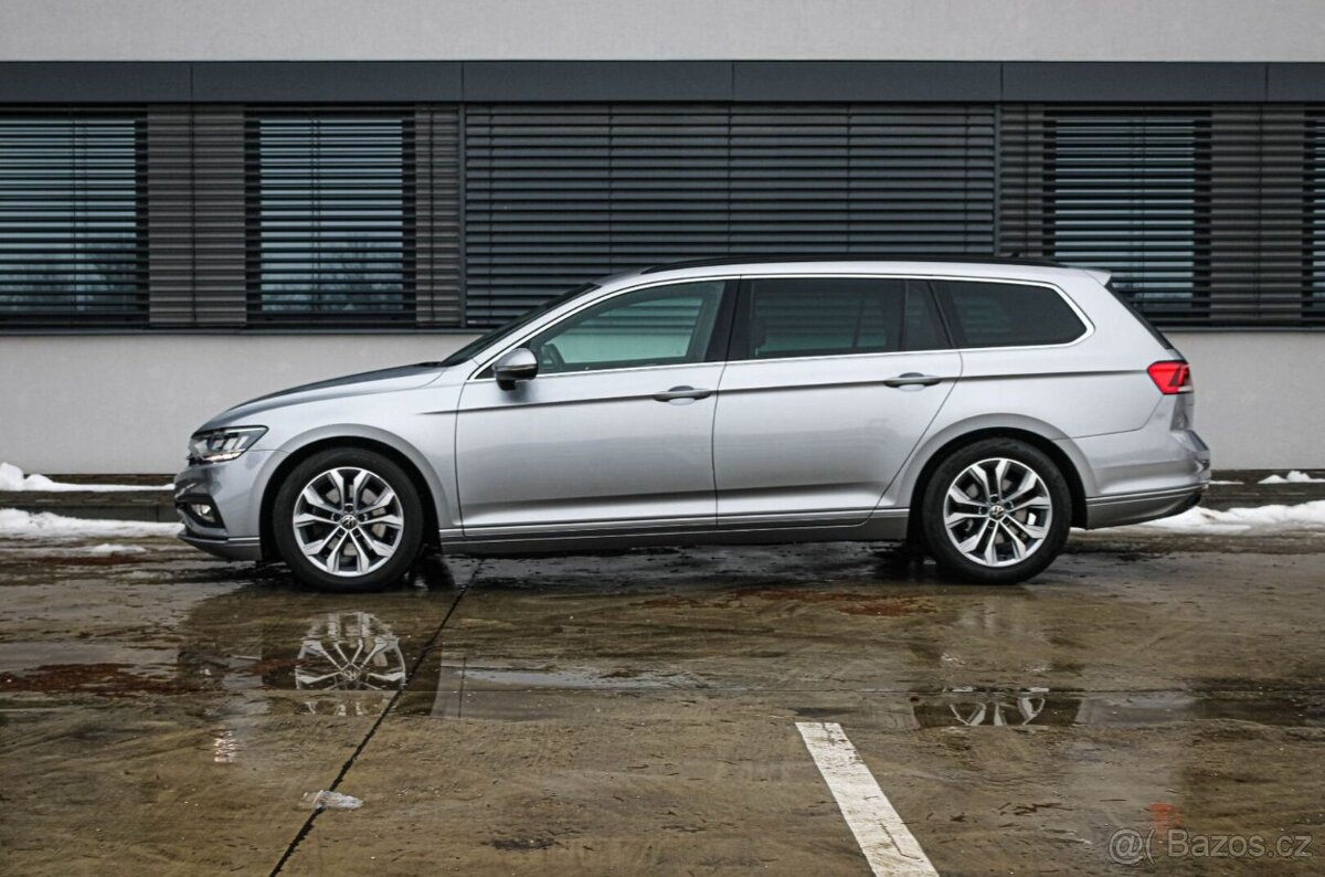 Volkswagen Passat Variant 2.0 TDI Elegance DSG - 3
