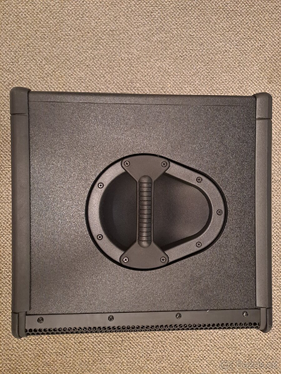 Behringer B1200D Pro - 3