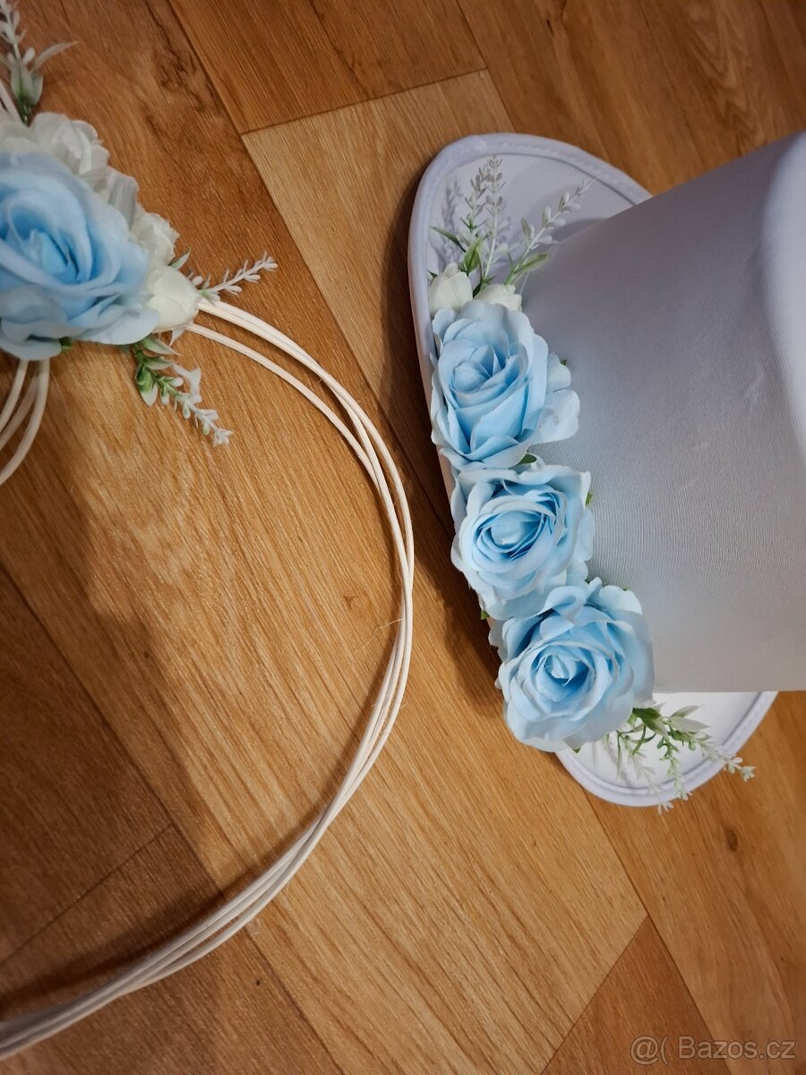 Svatebni vyzdoba - modrobila ruze - 3