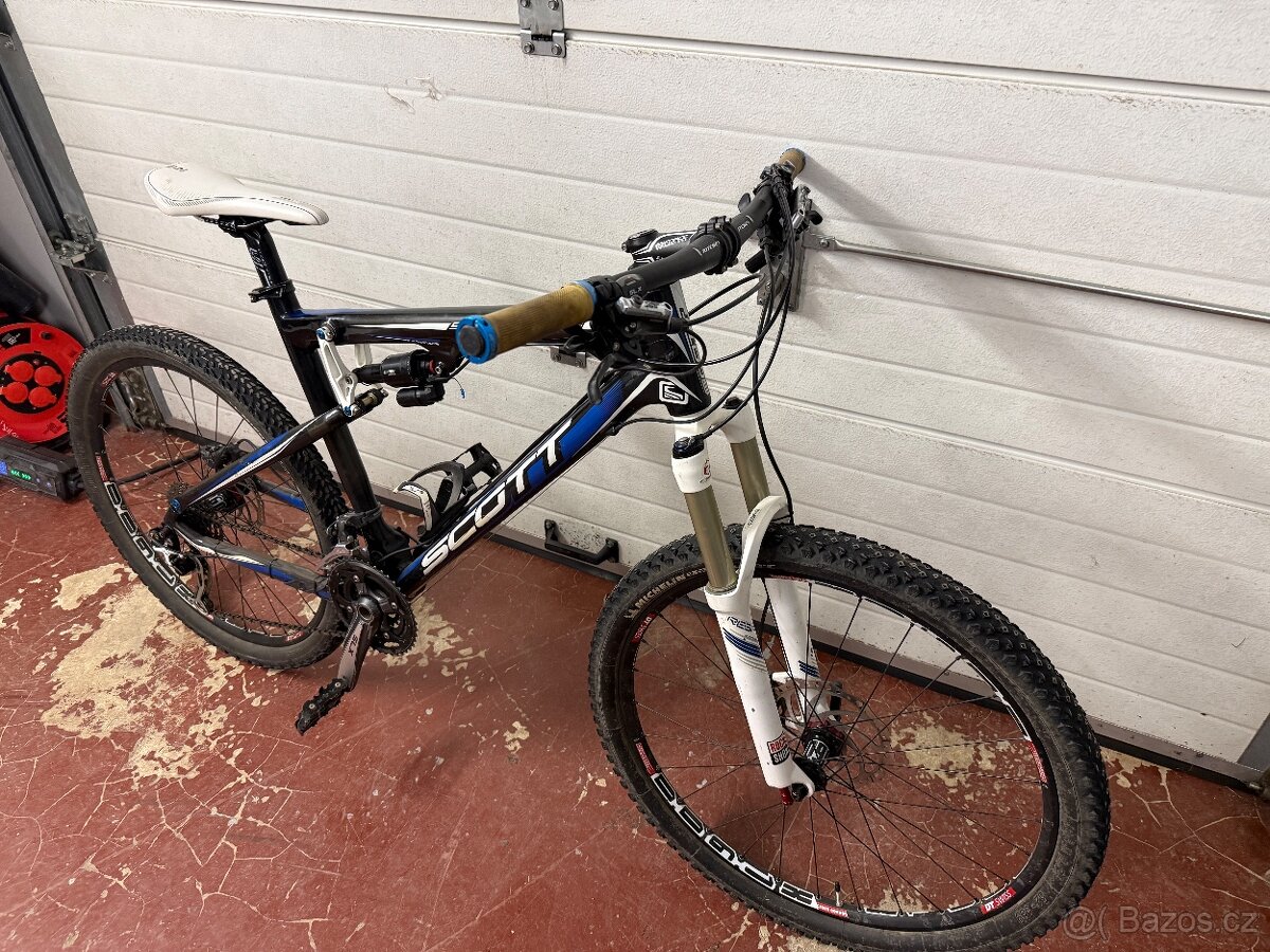 Scott Spark 30 | karbon | celoodpružené | Shimano XT | vel. - 3