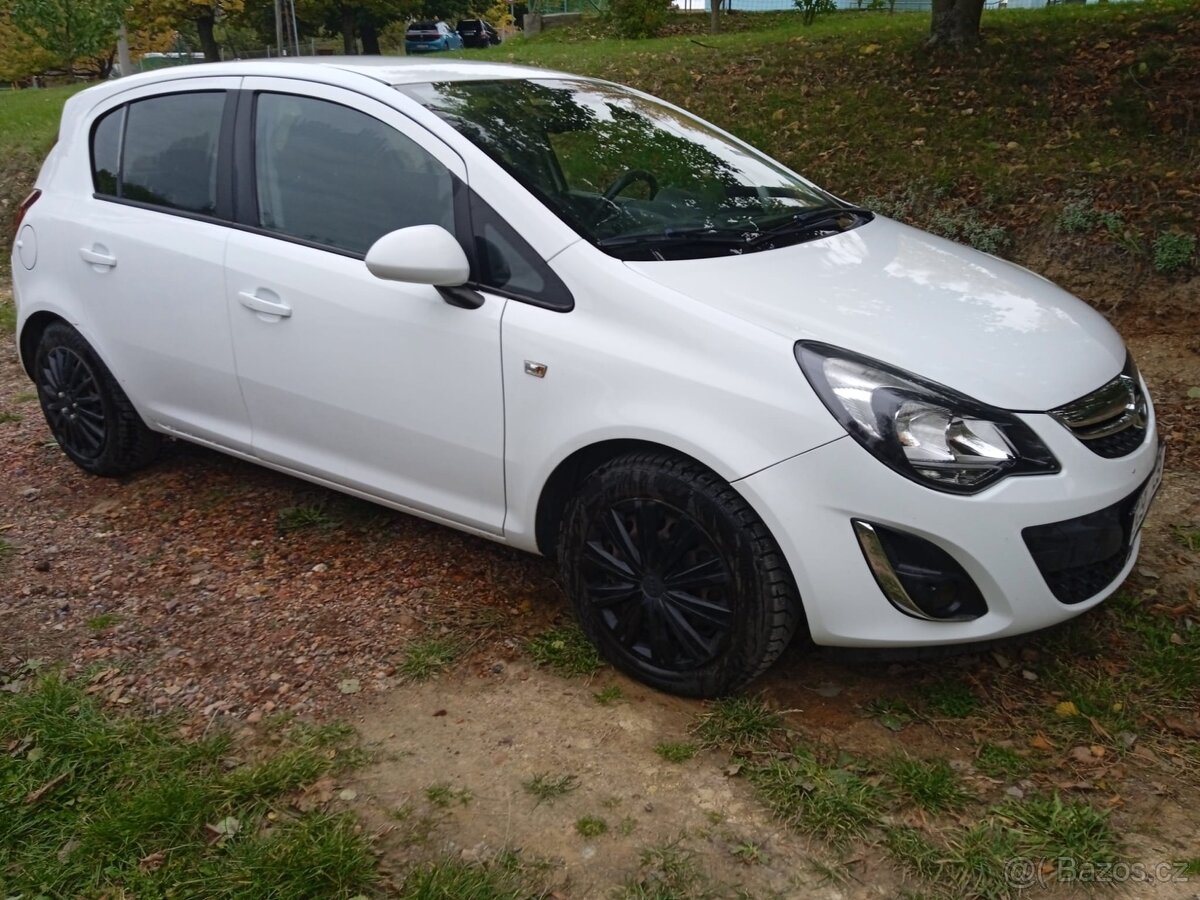 Opel Corsa, 1.4, původ ČR, pravidelný servis - 3
