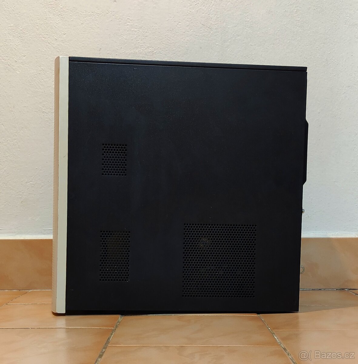 Levný Herní počítač s GTX 1660 Super ULTRA GAMING - 3