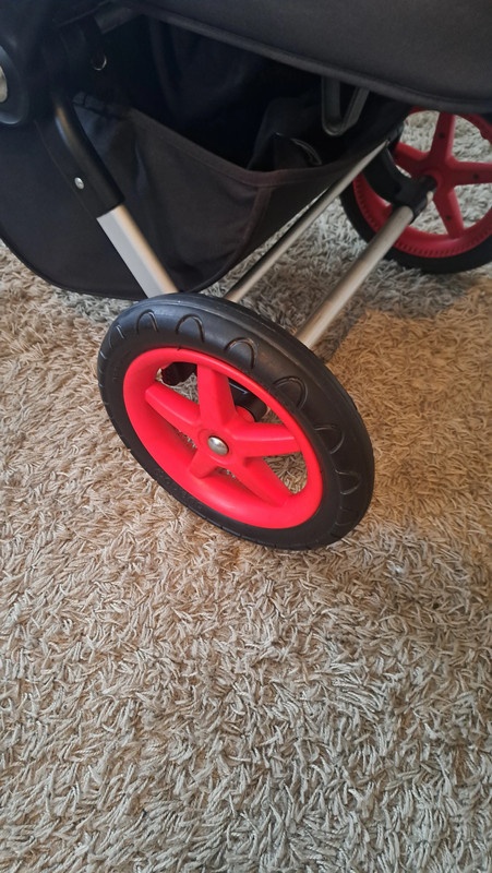 Bugaboo Cameleon 3 Neon red - po servisu - 3