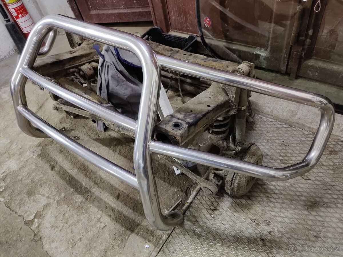 Ochranný rám na HONDA CR-V (1.generace) - 3