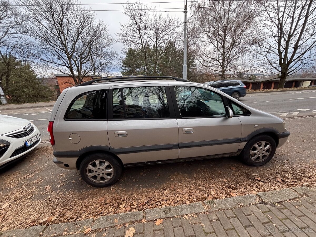 Opel Zafira A benzin 1.8 2003 na ND - 3