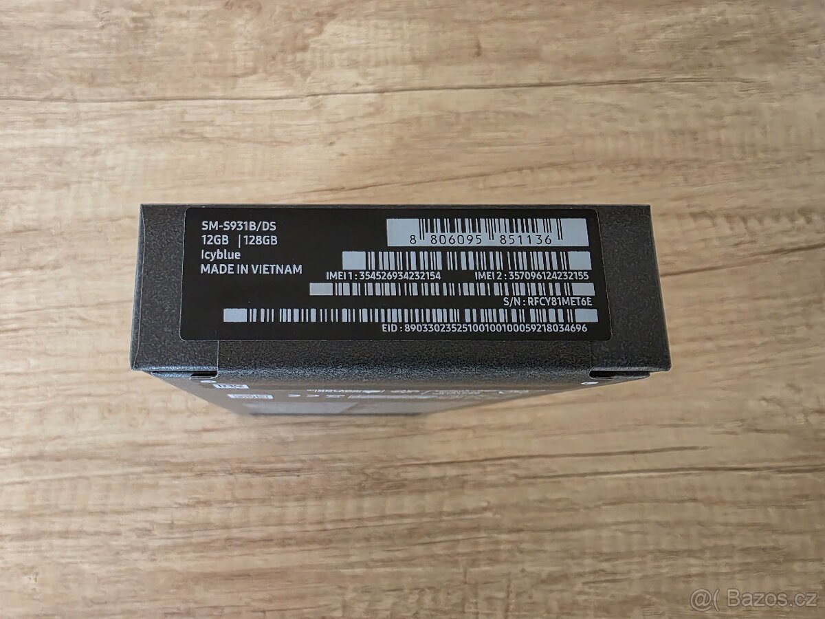 Samsung galaxy S25 12/128 GB + powerbanka - 3