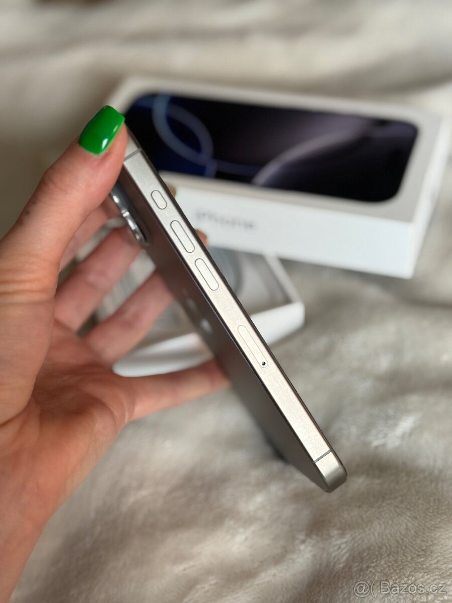 iPhone 15 PRO 256gb Desert Titan - 3