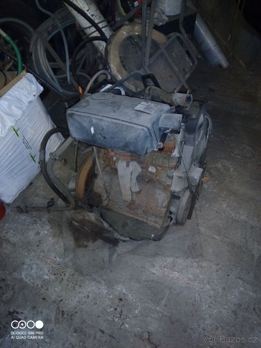 Motor na Felicií 1.9 - 3