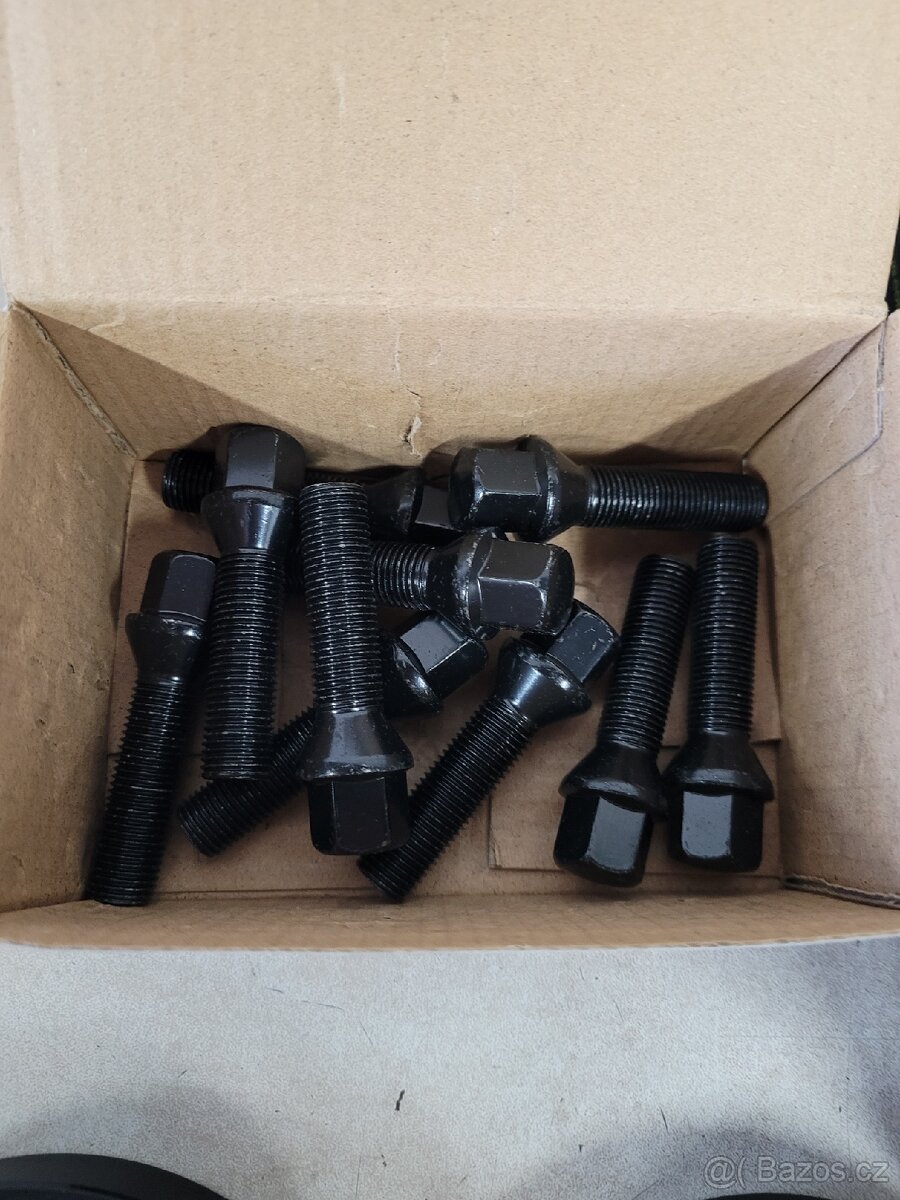 Rozšiřovácí podložky OMP 5x100 / 20mm - 3