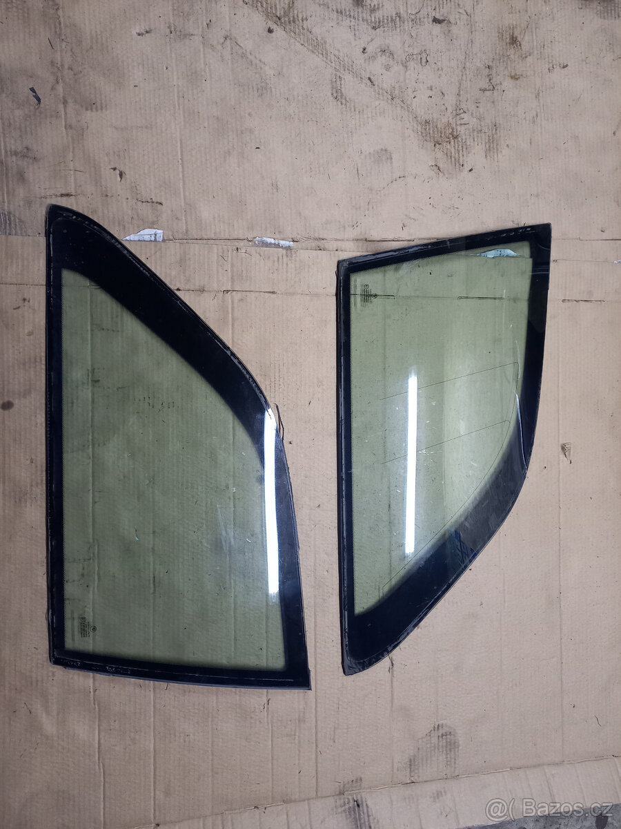 BMW E36 TOURING BOČNÍ OKNA,SKLA - 3