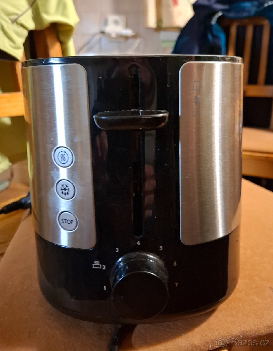 Toustovač Philips - 3