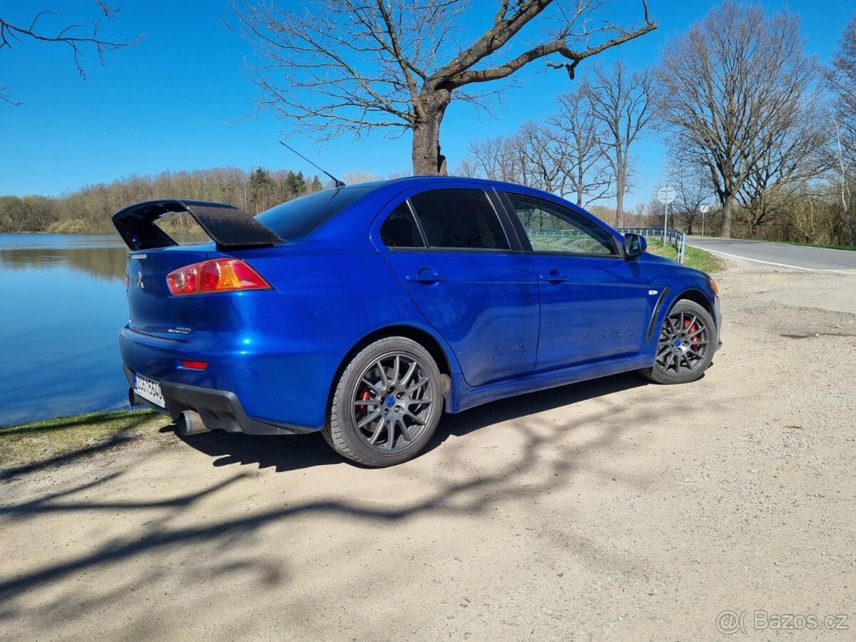 Lancer Evolution X - 3