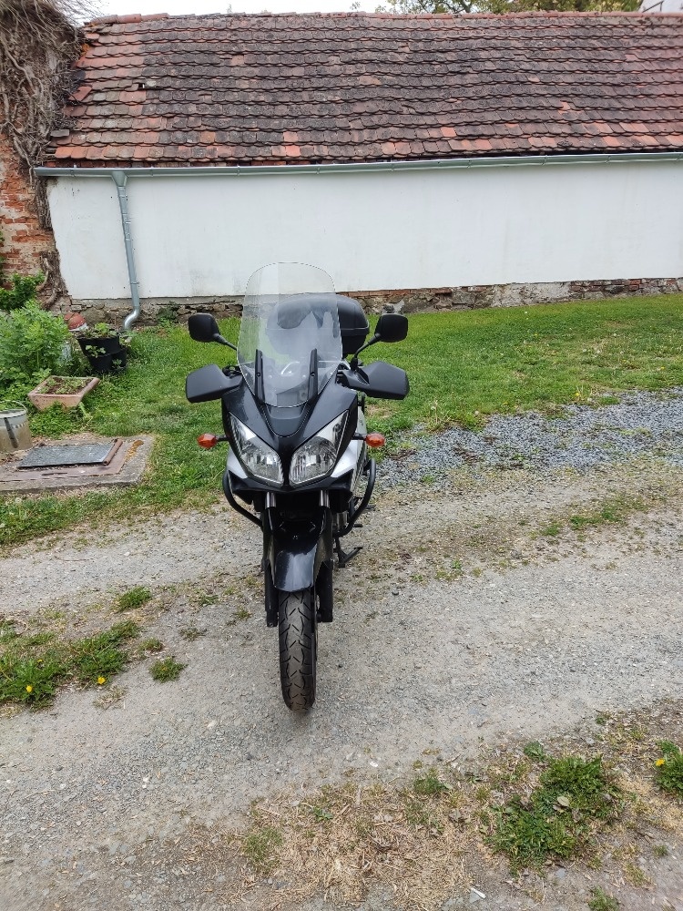 Suzuki DL 650 V-Strom - 3