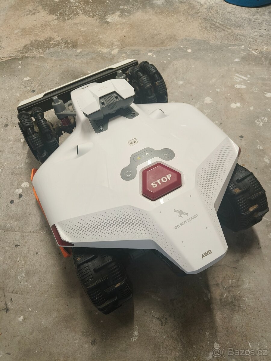 Prodám Mammotion LUBA 2 AWD 3000X - 3