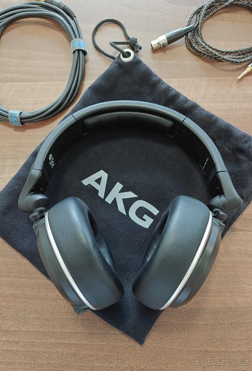 AKG K182 - 3