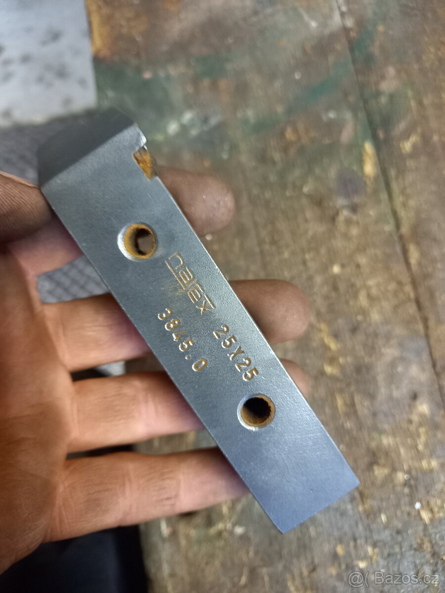 Nožový držák Narex 25x25 levý - 3