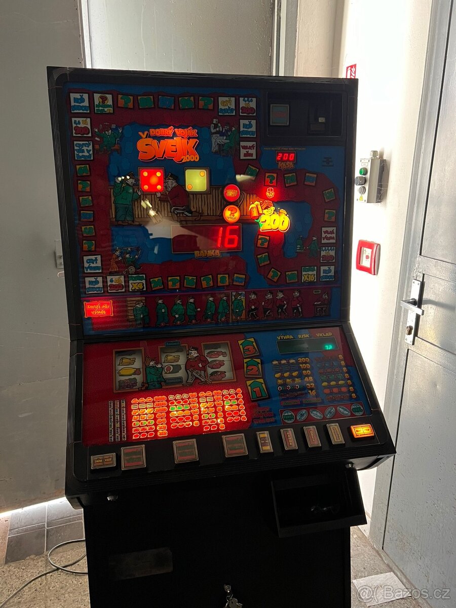 Starý výherní automat Švejk pro sběratele - 3