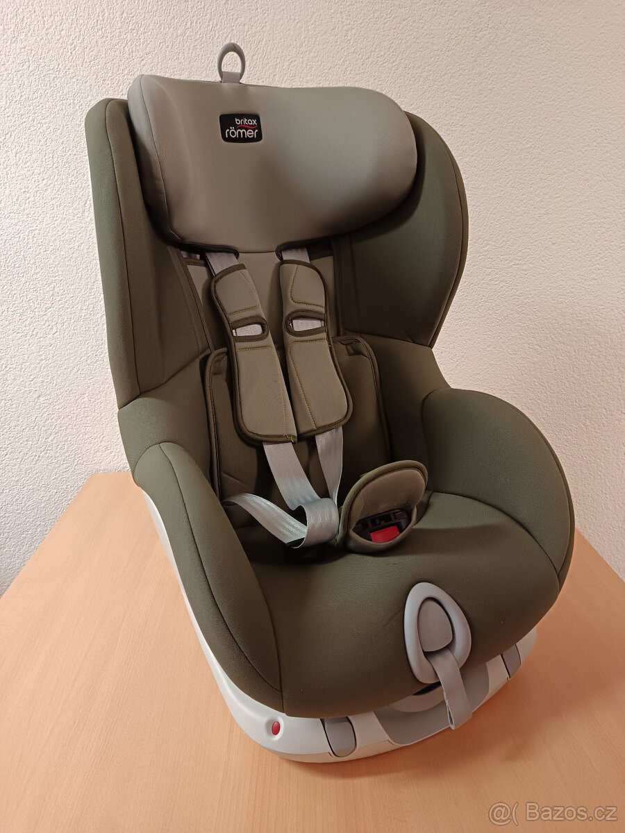 Britax Römer TRIFIX 2018 OLIVE GREEN - 3
