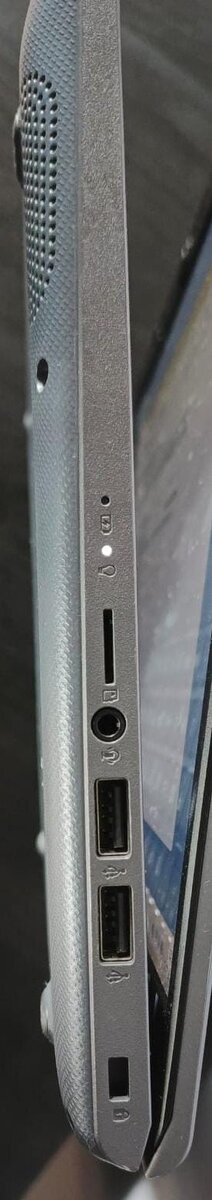 Prodám notebook ASUS - 3