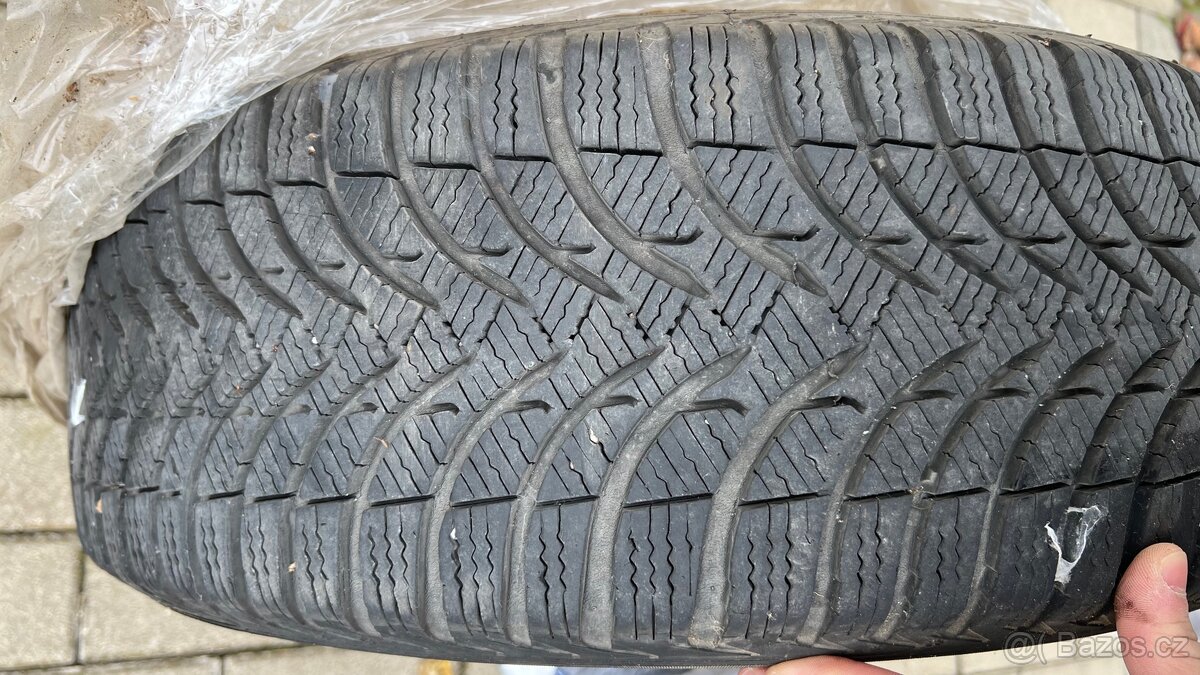Zimní pneumatiky Michelin ALPIN A4 205/35 R16 - 3